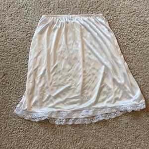 Slip skirt